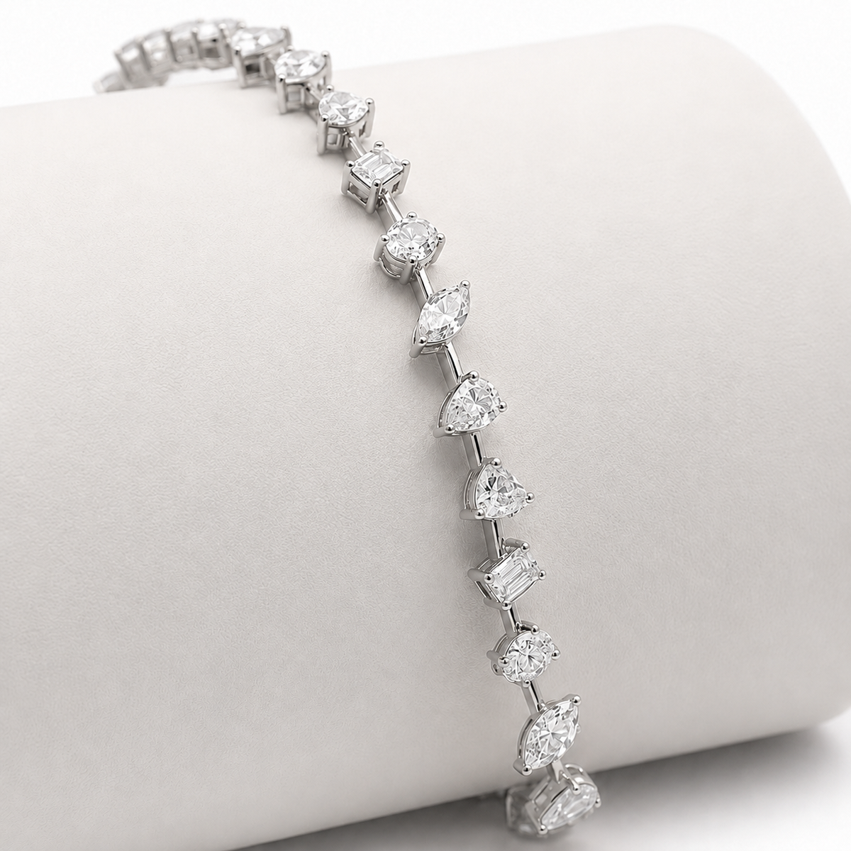 Reverra 14K Gold Lab Grown Diamond Multi Shape River Tennis Bracelet for Women, CTTW-6