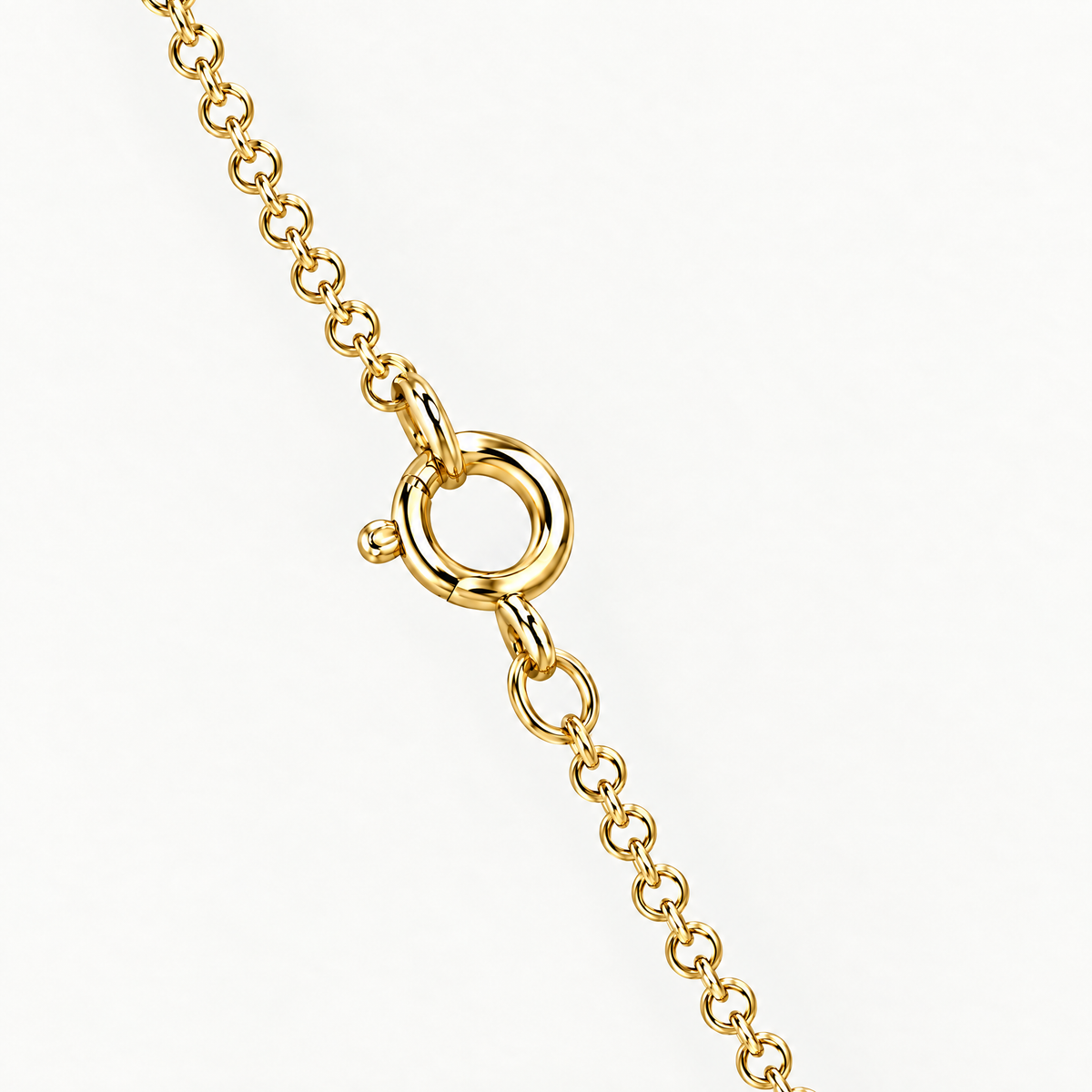 Reverra 14K Gold Round Lab Grown Diamond Solitaire Pendant