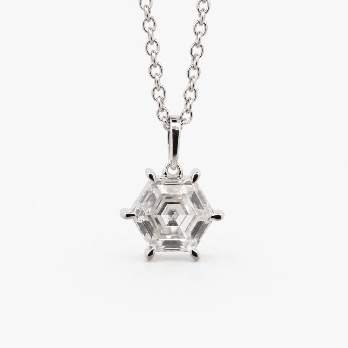 Reverra 14K Gold Lab Grown Diamond Classic Shape Pendant For Women - Reverra Jewels Inc.
