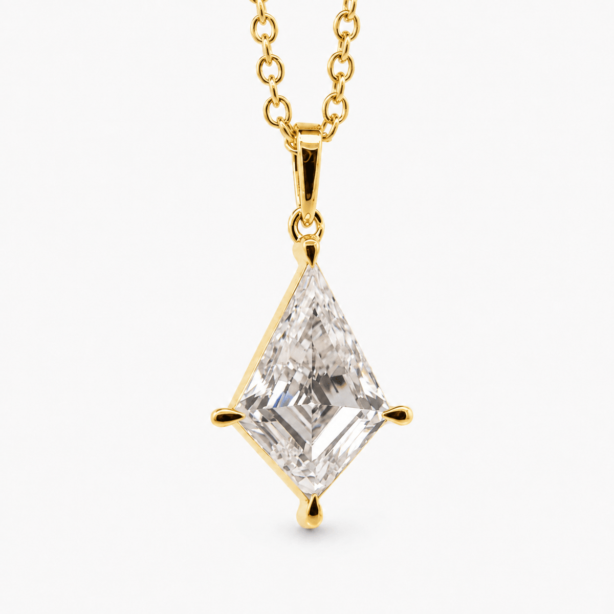 Reverra 14K Gold Lab Grown Diamond Classic Shape Pendant For Women - Reverra Jewels Inc.