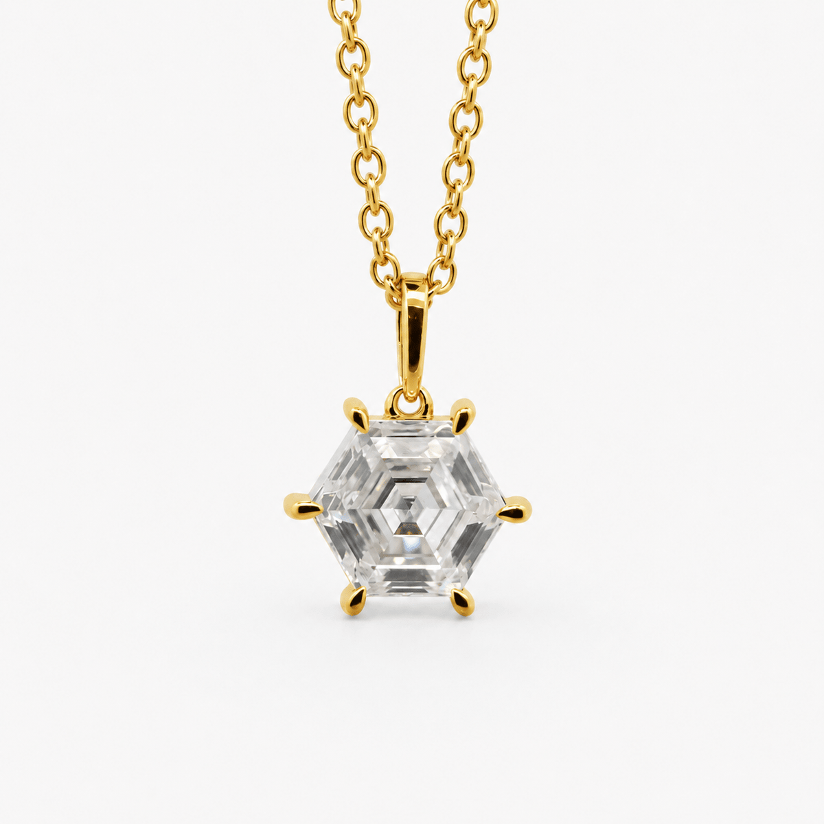 Reverra 14K Gold Lab Grown Diamond Classic Shape Pendant For Women - Reverra Jewels Inc.